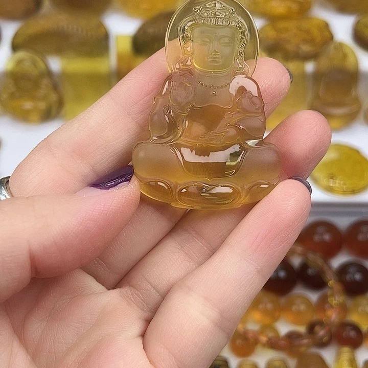 琥珀吊坠(不含链)未镶嵌天然缅甸琥珀坐立观音