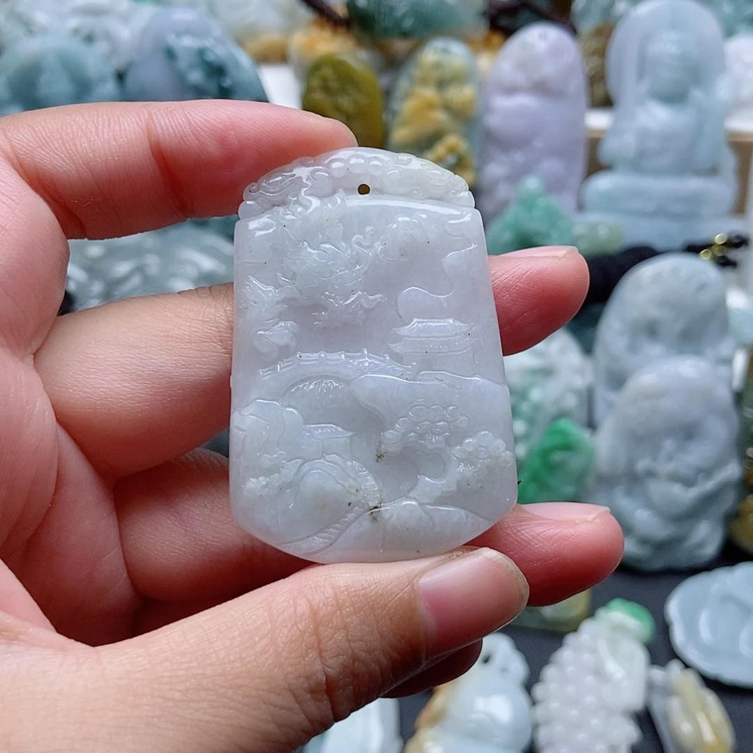 翡翠未镶嵌颈饰翡翠