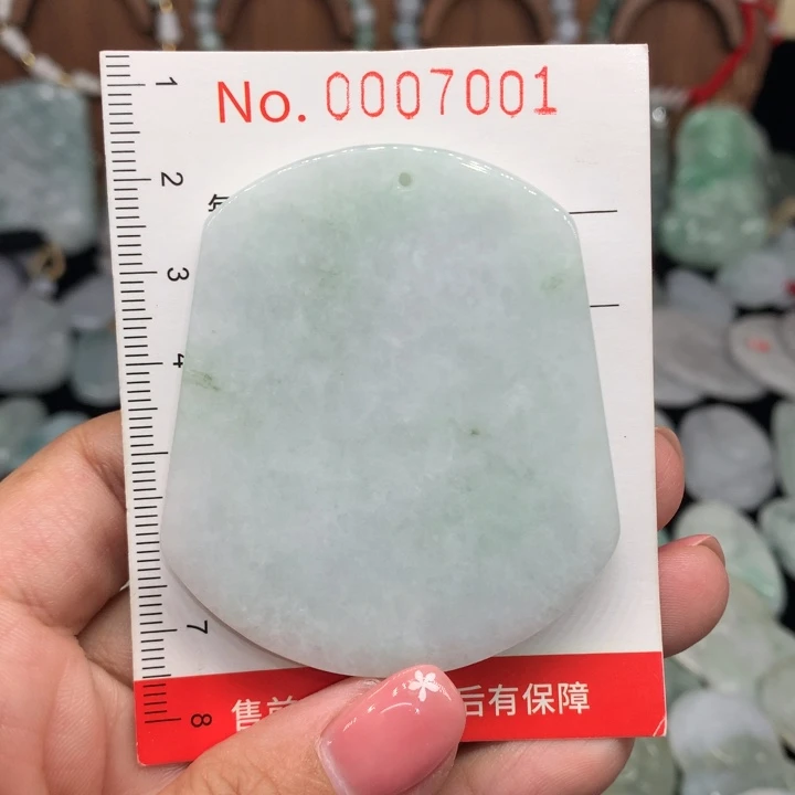 翡翠未镶嵌颈饰11