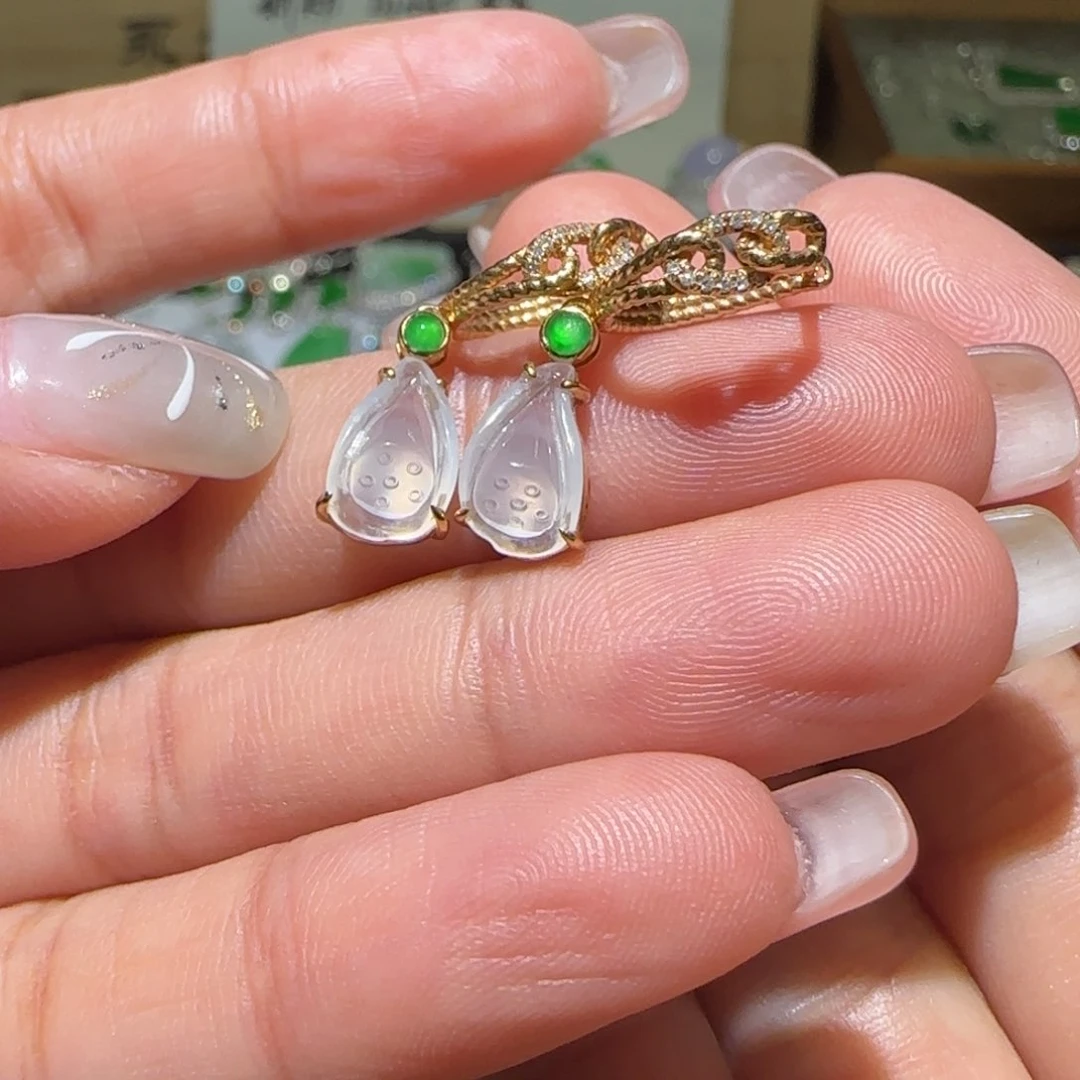 【闪购商品】翡翠耳饰18K金镶嵌缅甸