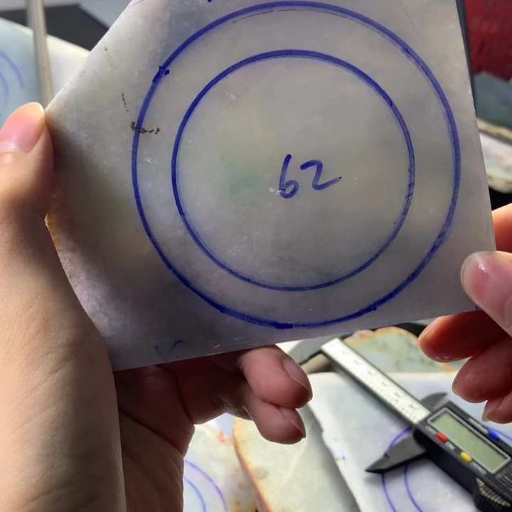 定制翡翠未镶嵌翡翠裸石