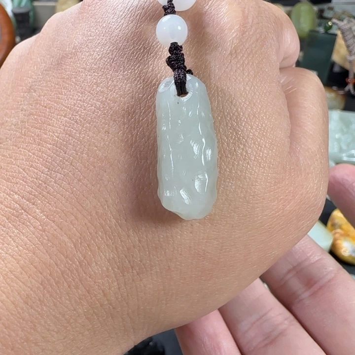 和田玉未镶嵌颈饰福利