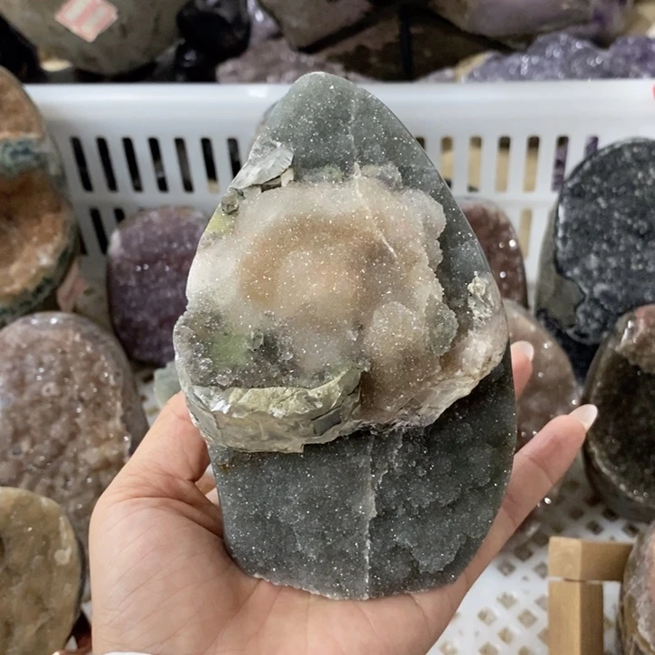 珠宝半成品未镶嵌紫晶115