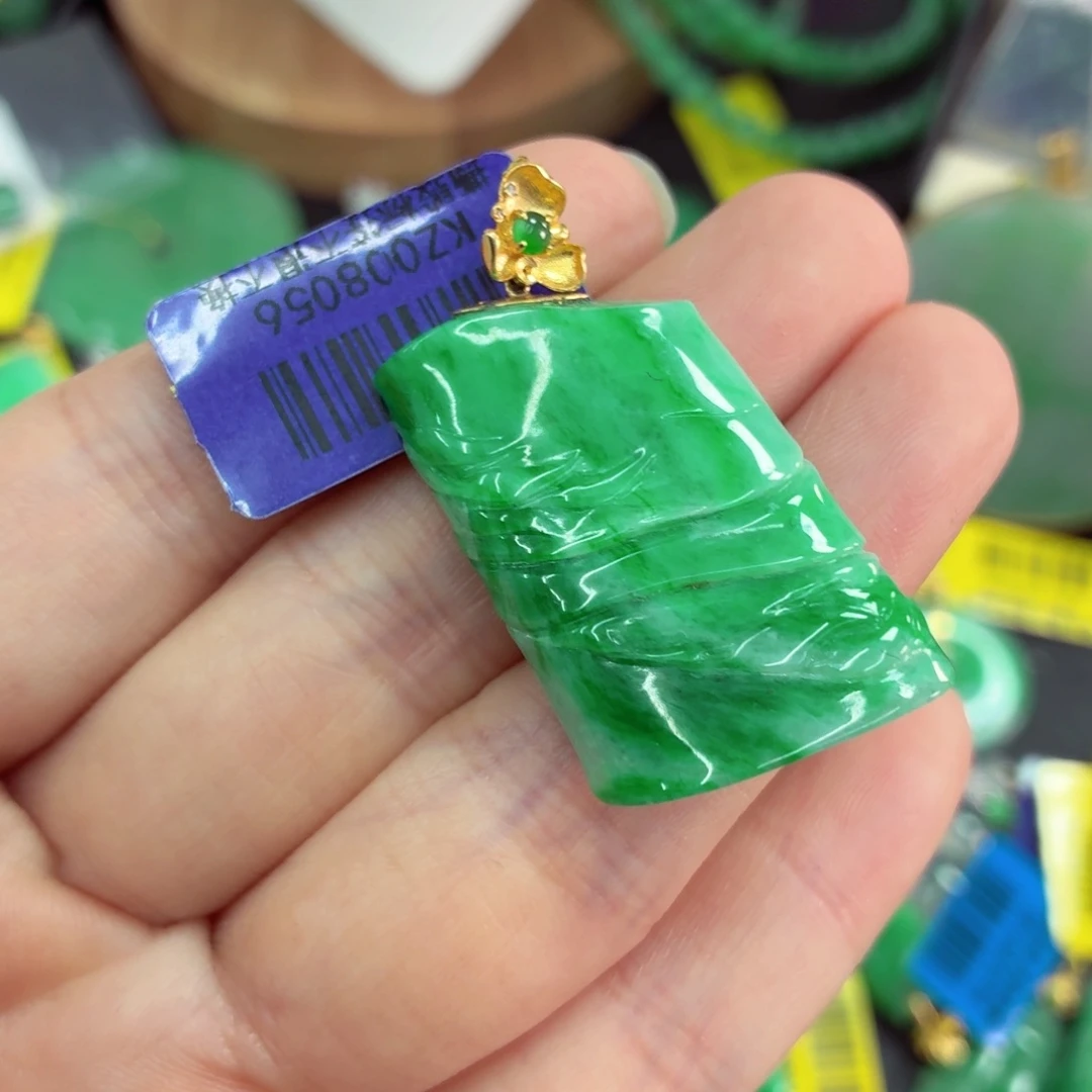 翡翠18K金镶嵌吊坠(不含链)