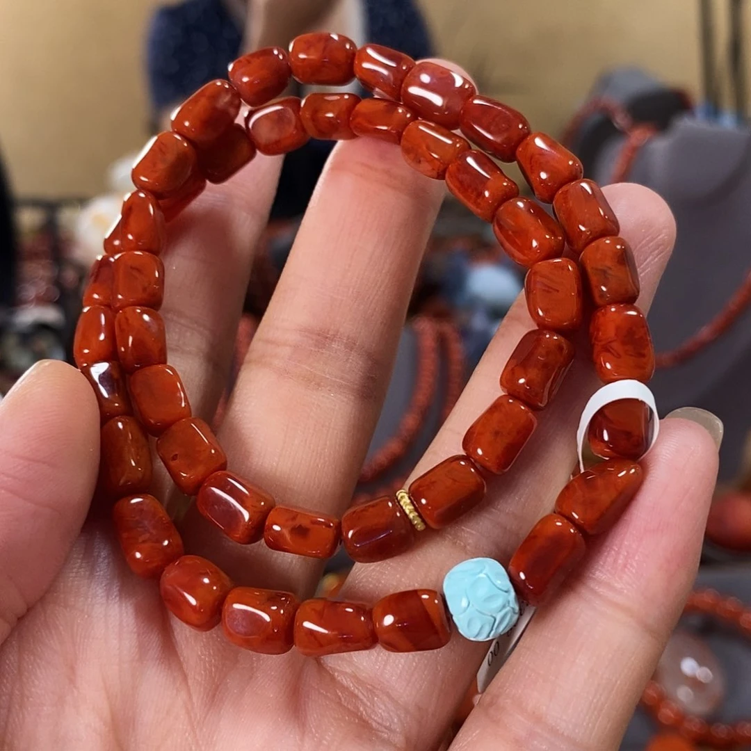 18K金镶嵌多圈6m m原矿南红玛瑙