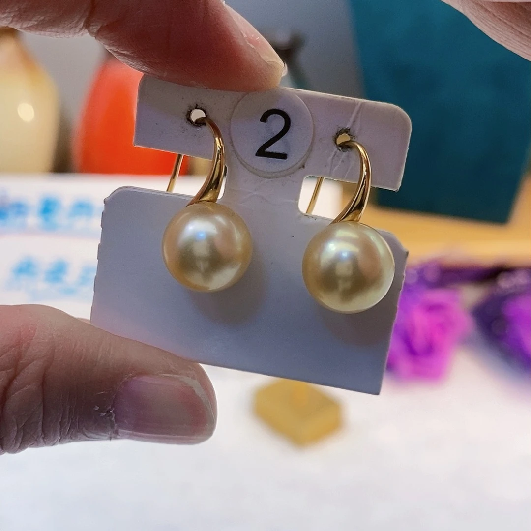 18K金镶嵌耳饰海水珍珠