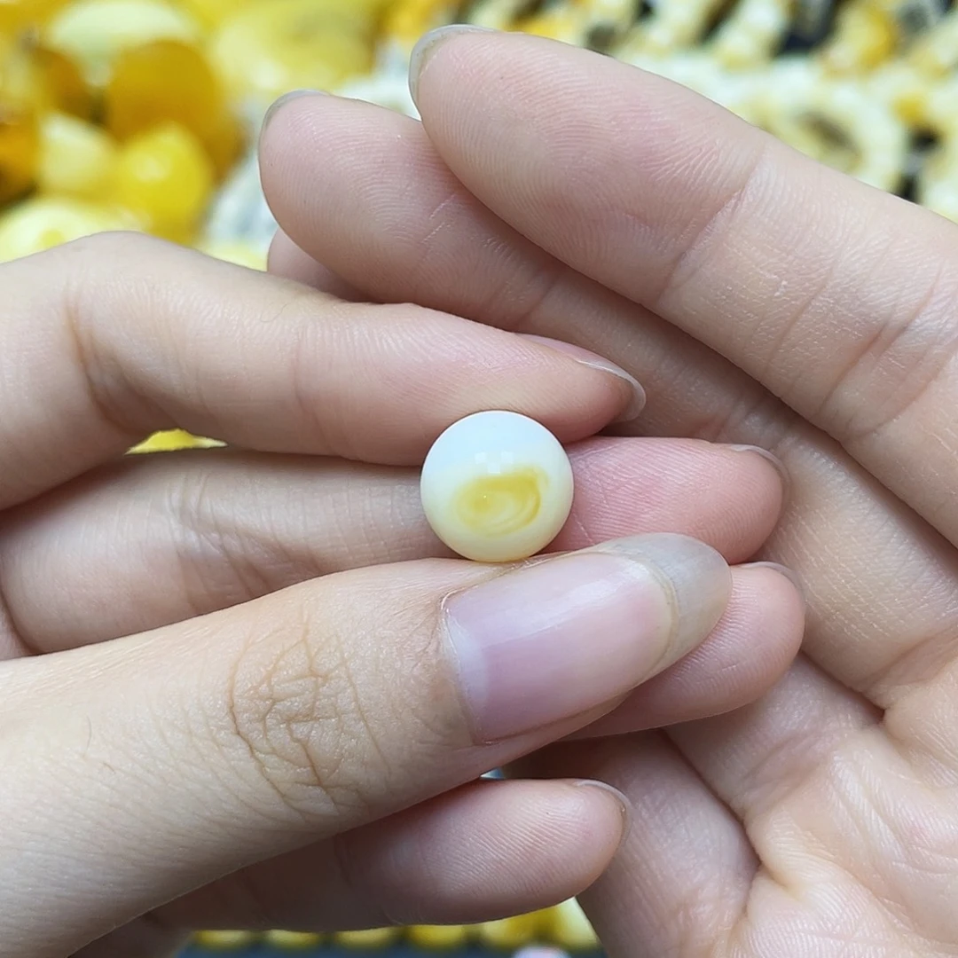 裸石蜜蜡未镶嵌圆珠10.9mm