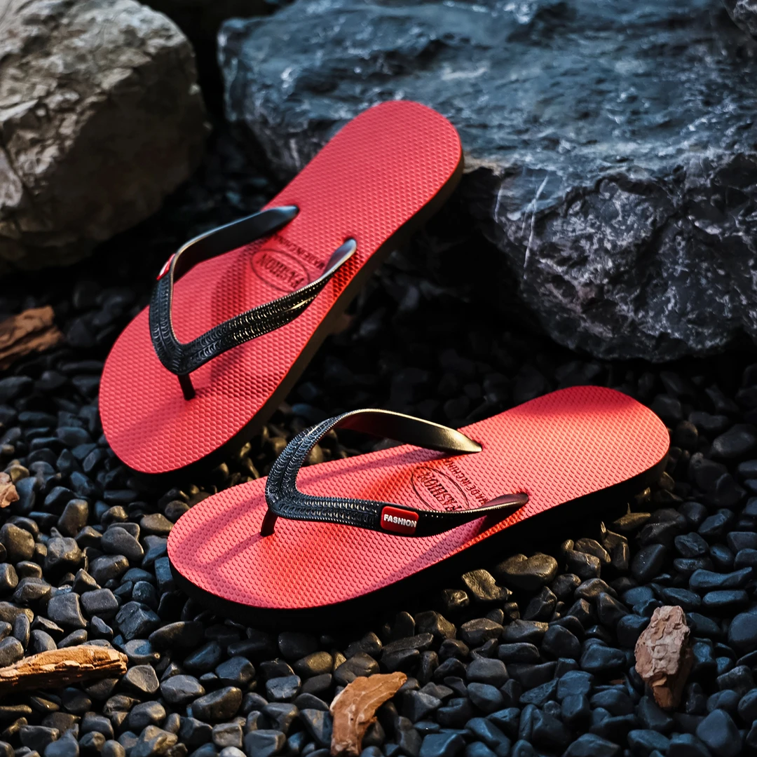 人字拖男士新款柔软防滑橡胶鞋夏季休闲沙滩夹脚软底耐磨时尚外穿