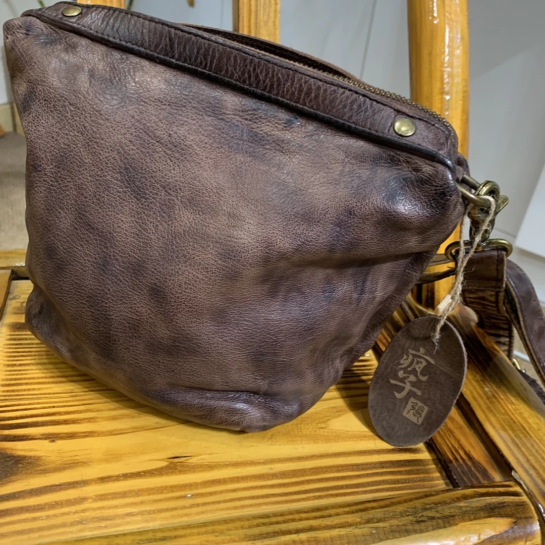 小慧麻衣～疯子张单肩背包真皮腋下休闲百搭包棕色高春游出行衣服