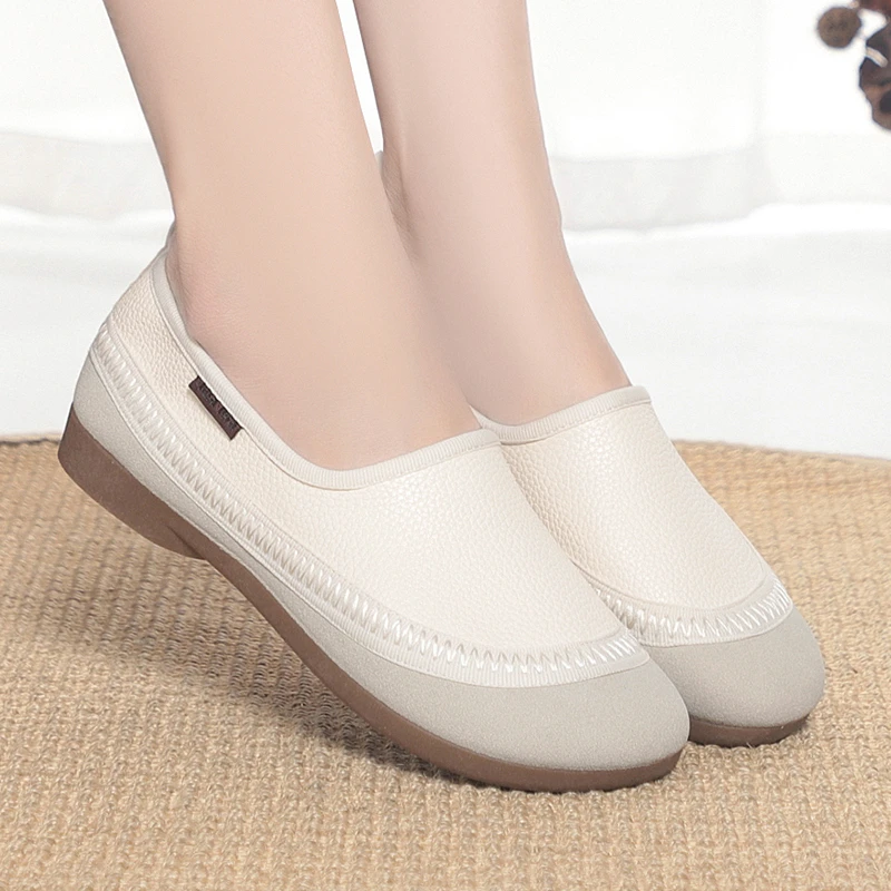 老北京布鞋女鞋豆豆鞋舒适单鞋平底防滑浅口皮鞋秋季妈妈女款鞋