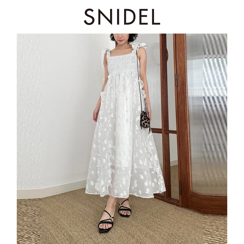 LILY BROWN2025春夏新品 甜美公主蝴蝶结露背长连衣裙LWFO251066