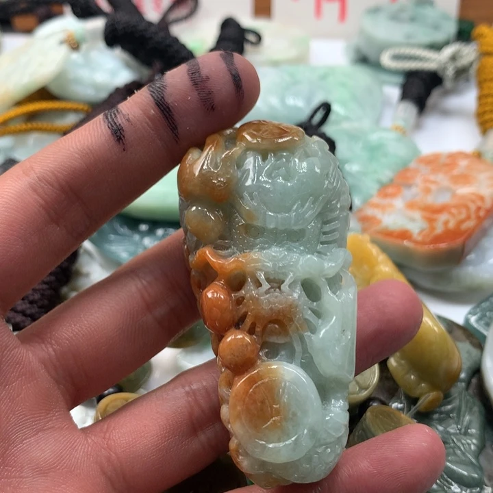 颈饰未镶嵌翡翠保真天然a货翡翠