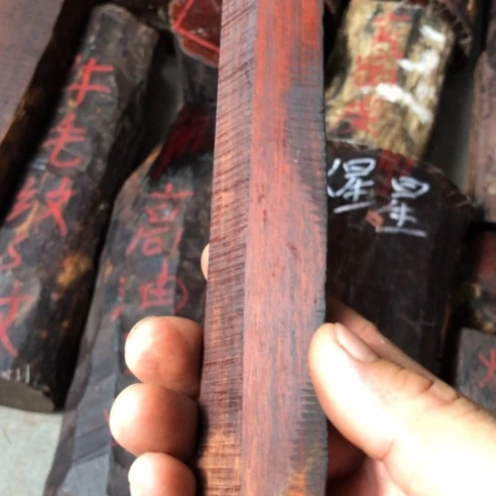 印度小叶紫檀木料一块