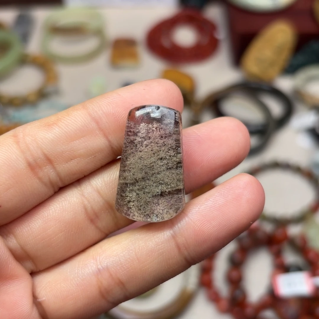 岫岩河磨玉（透闪石质玉）颈饰未镶嵌