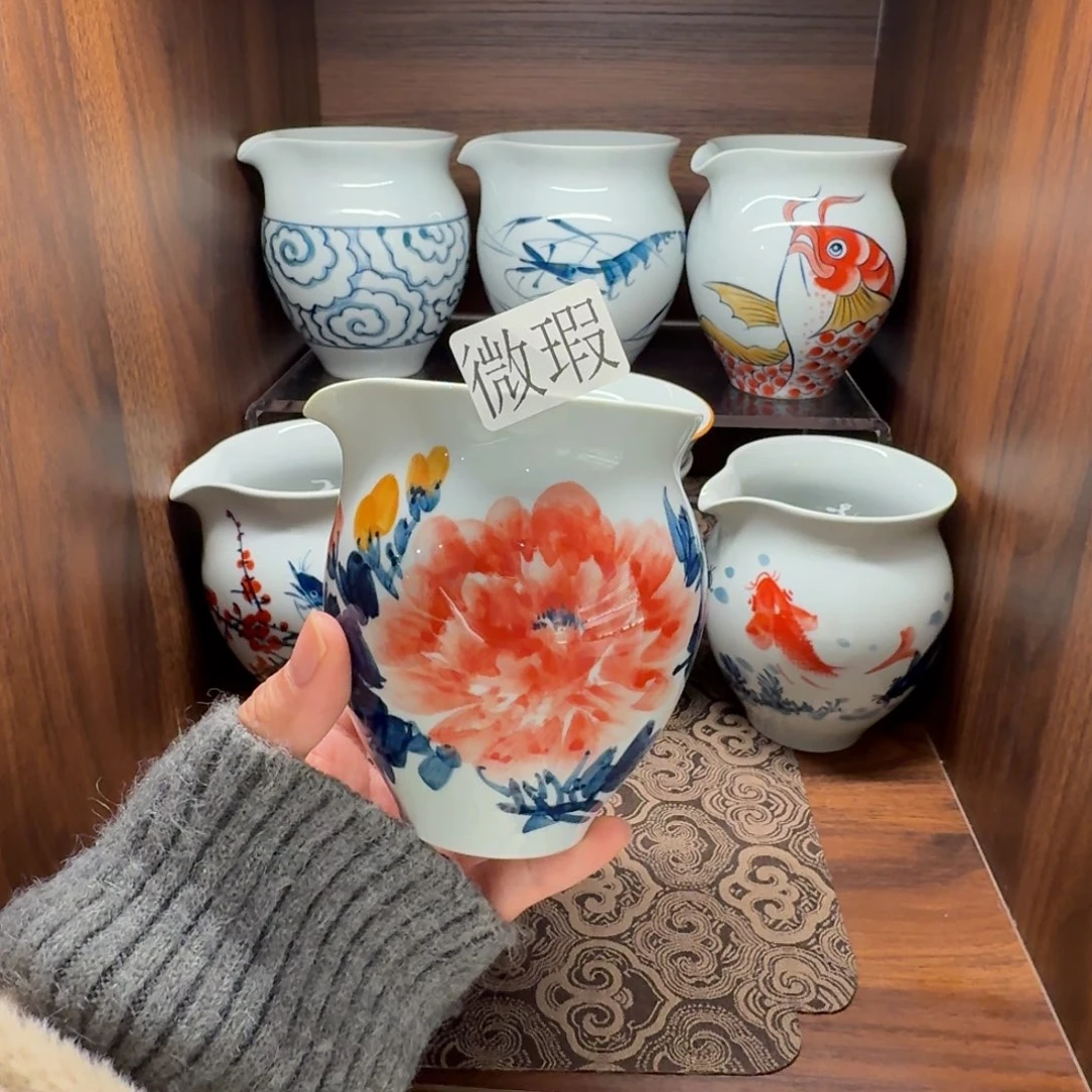 釉下手绘茶具微瑕