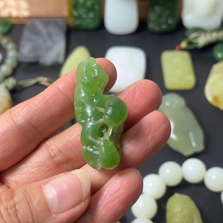 和田玉（碧玉）未镶嵌吊坠(不含链)