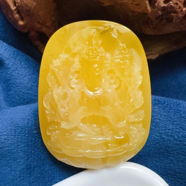 【伟伟鉴定】蜜蜡 千手观音 吊坠50/18/15