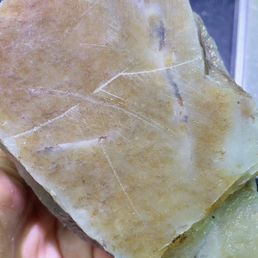 和田玉未镶嵌珠宝半成品