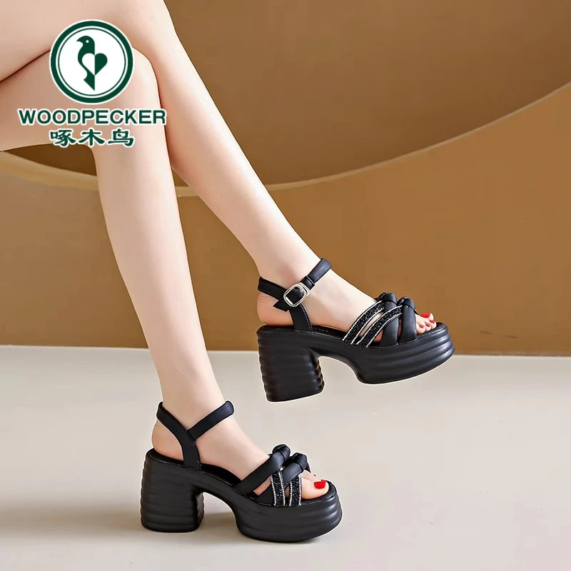 啄木鸟法式一字带凉鞋女2025年新款百搭夏季时尚粗跟仙女风高跟鞋