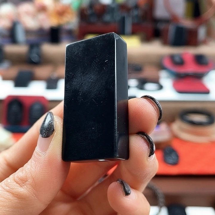 和田玉挂件未镶嵌特价22.1克左右