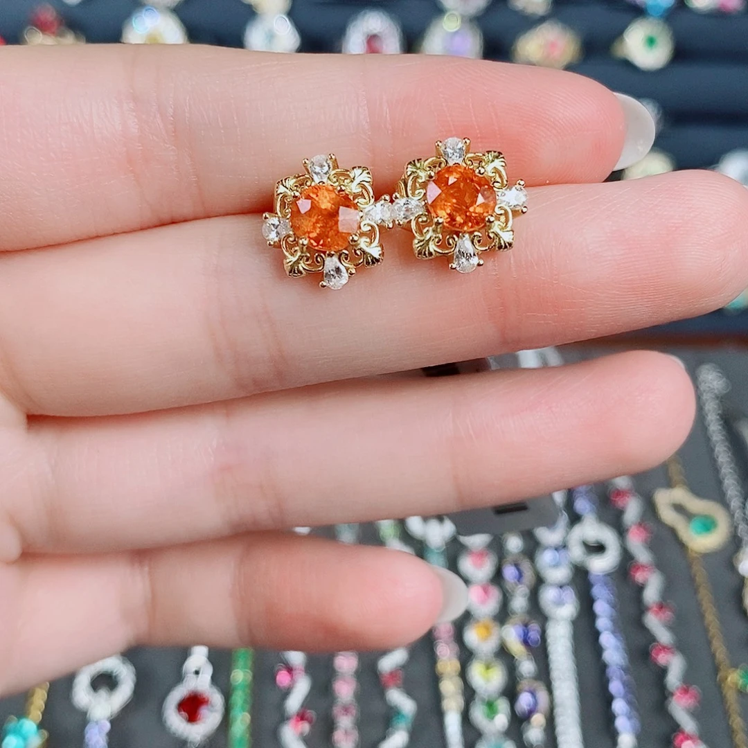 耳饰银S925镶嵌石榴石（芬达石）