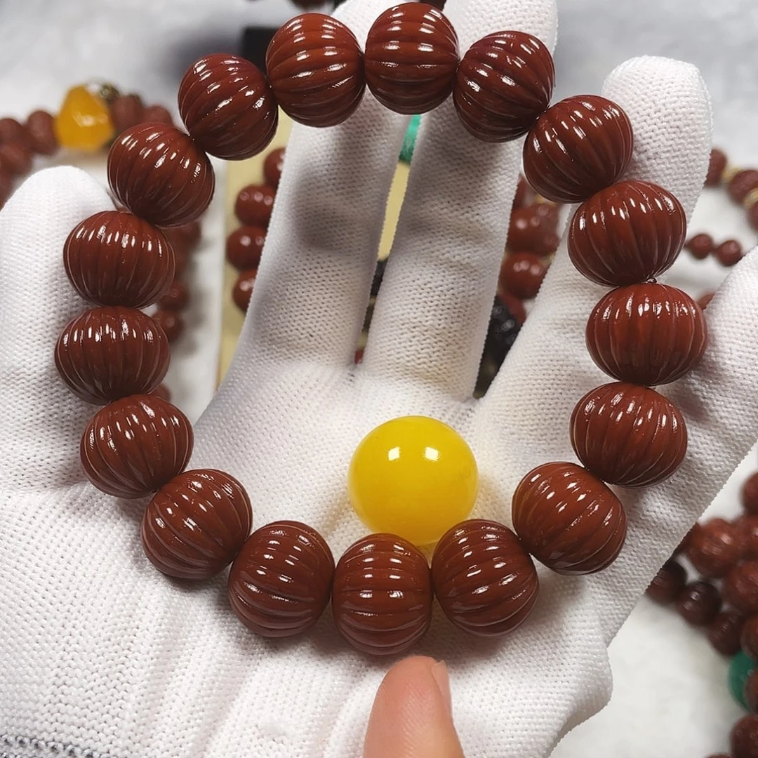 焊***住吊坠猴头核桃猴头