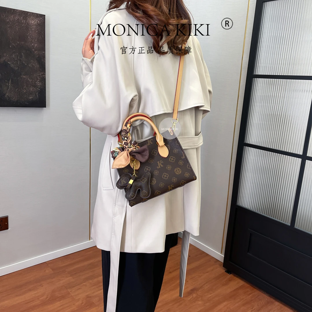 2025新款休闲丛林包包斜挎包高级复古感字母拼色印花手提包女单肩