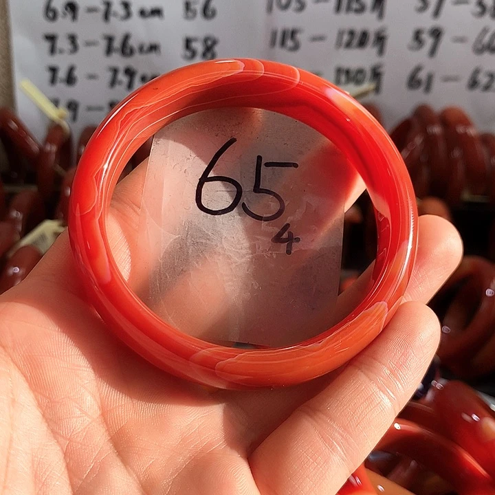 手镯玛瑙/玉髓未镶嵌