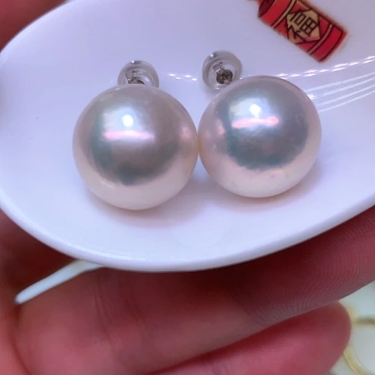 银S925镶嵌淡水珍珠耳饰