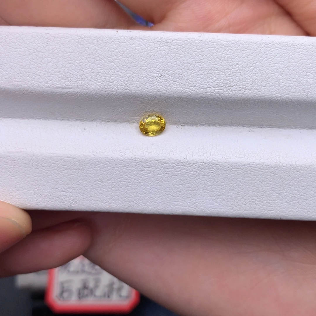 裸石蓝宝石4×5天然黄色蓝宝石