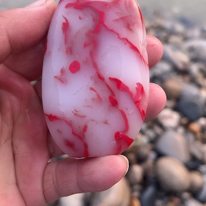 和田玉（糖玉）未镶嵌珠宝奇石