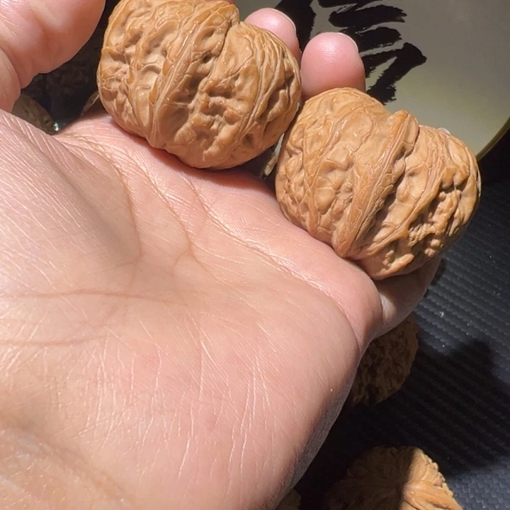 L***）核桃全品无修大元宝