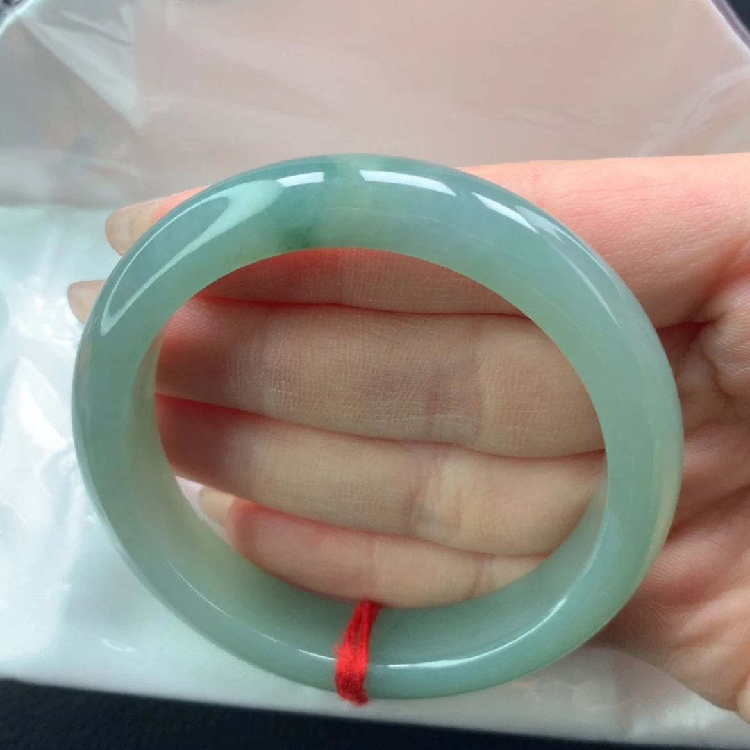 翡翠手镯未镶嵌（18号）