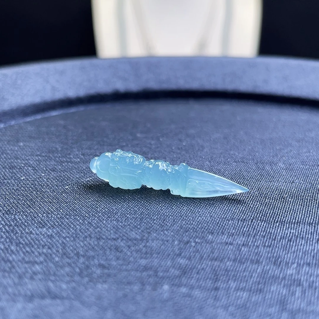翡翠散珠天然A货翡翠降魔杵挂坠一颗
