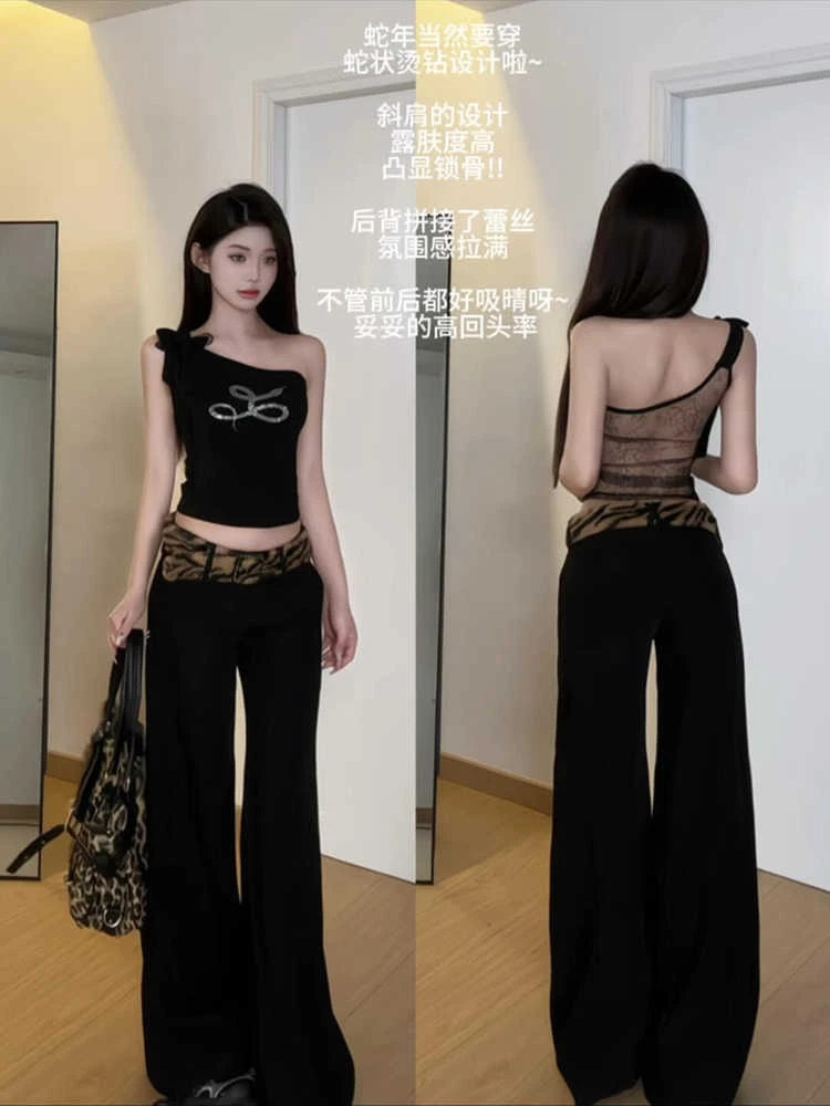 性感黑色斜领露肩系背心女烫钻修身短款夏季辣妹无袖t恤露背上衣