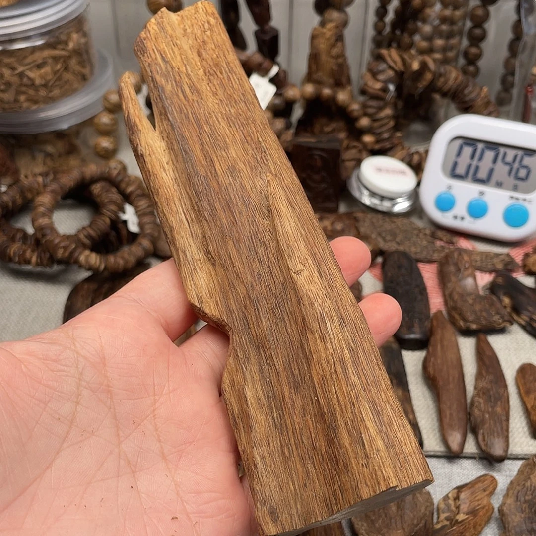 9***3沉香沉香碎屑柬埔寨菩萨