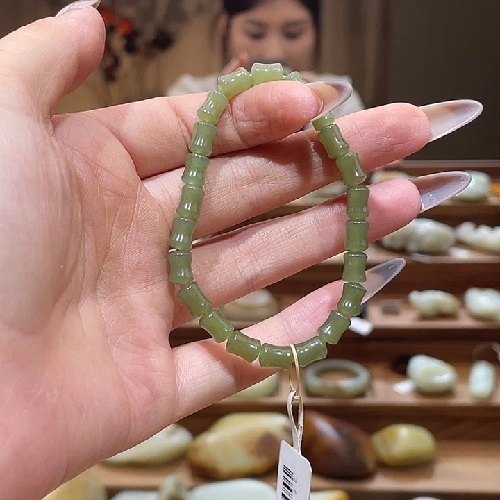 手串未镶嵌和田玉青海料湖水绿竹节手串