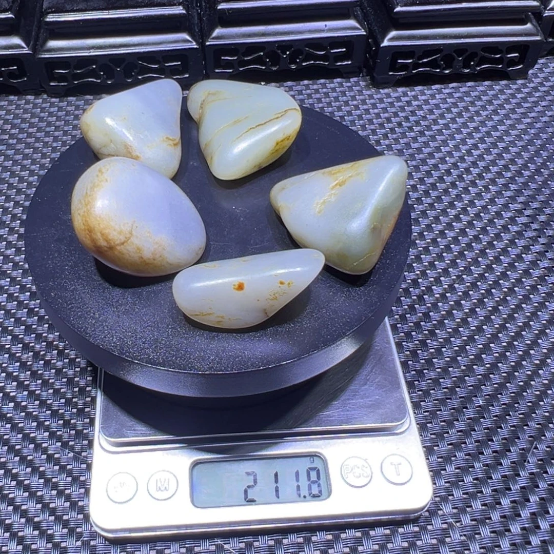 和田玉（子料）未镶嵌吊坠(不含链)211