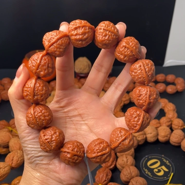 文玩核桃手串桃心一道筋