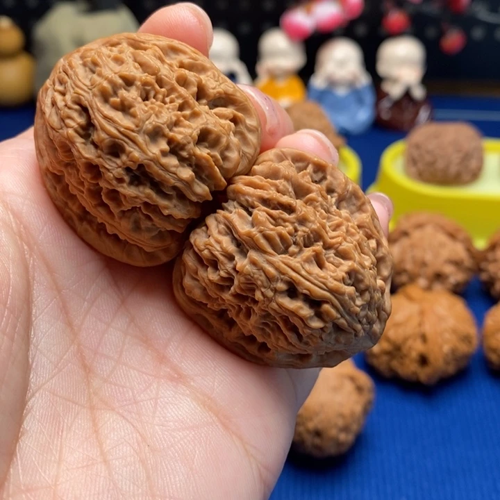 文玩核桃把件38尺三角疆