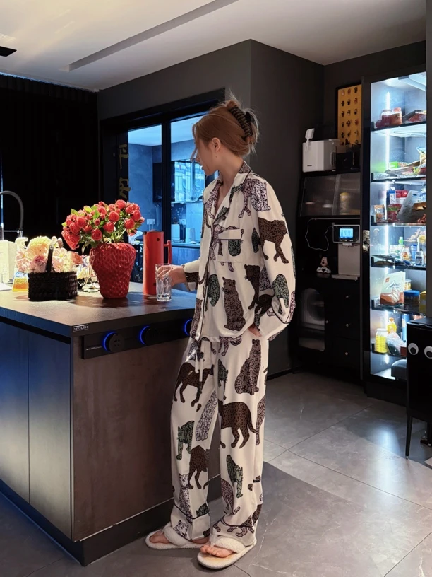 doubleoo磨毛彩豹子对襟翻领睡衣套装高级感秋冬家居服保暖高级感