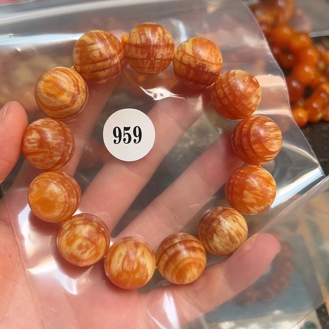老***。松木（琥珀木）手串/手链959号1.8换2颗