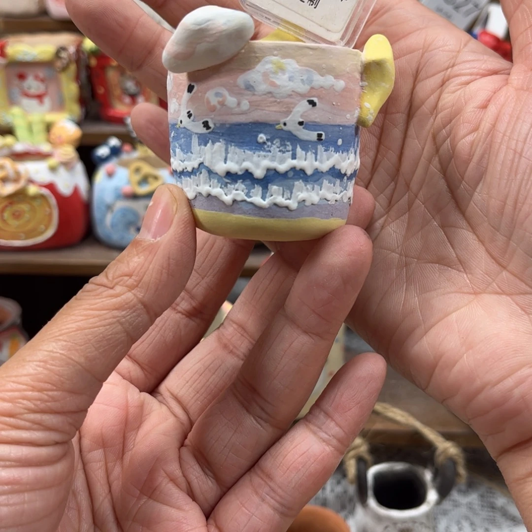 凡***心107风景海鸥花盆手绘
