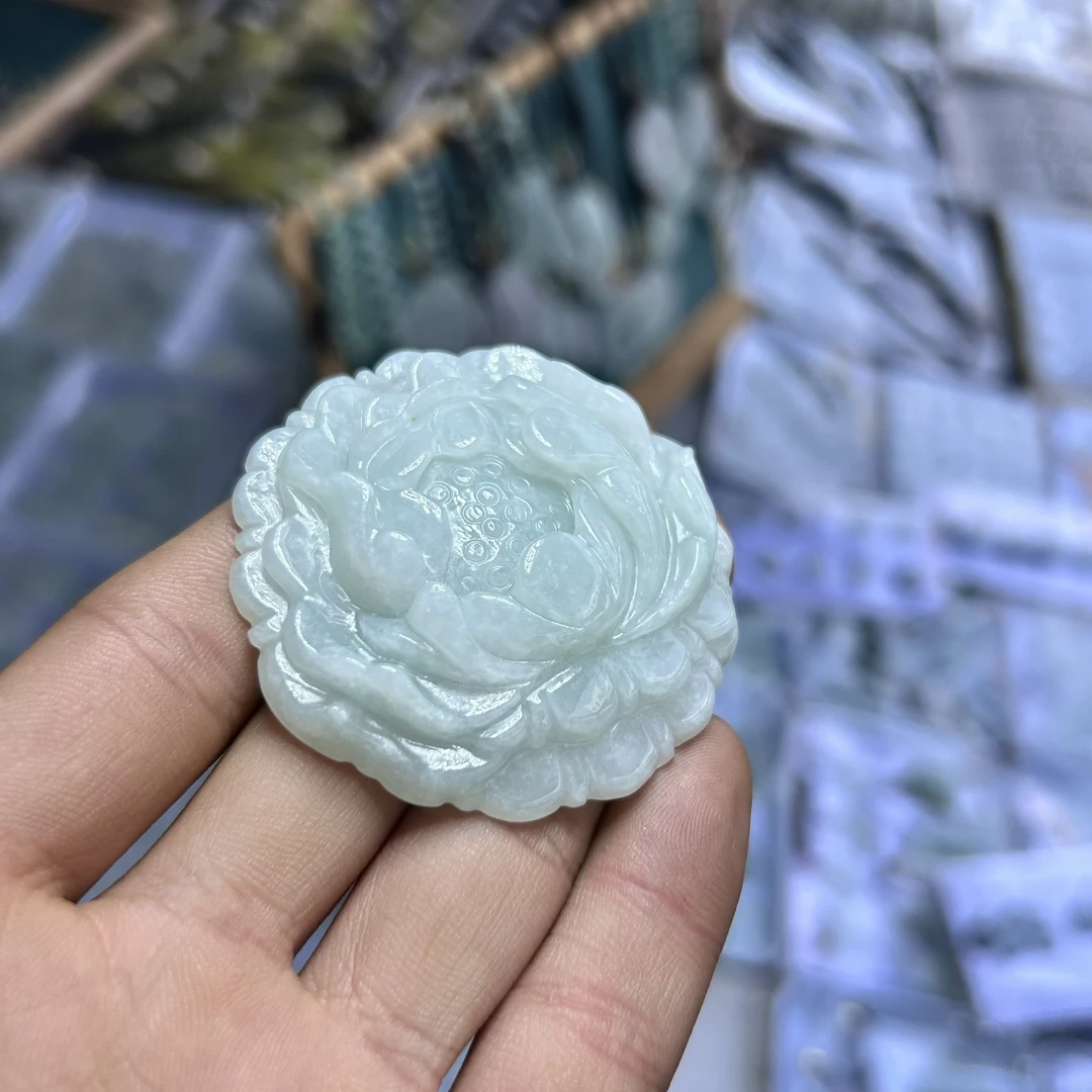 【潜珑】wj-199-050缅料翡翠冰糯化种花吊坠55mm厚度12