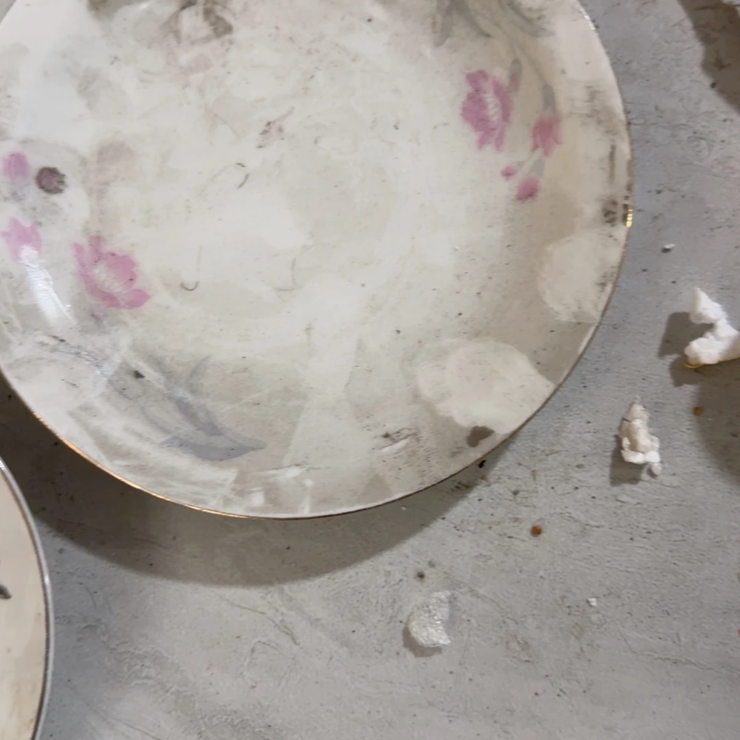 茶盏他在这里我很担心她知道