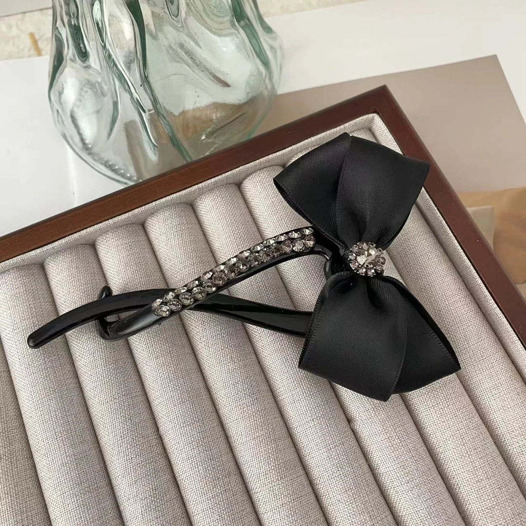 诗铂俪高级感交叉缎面蝴蝶结精致盘发扭扭夹  SG1073