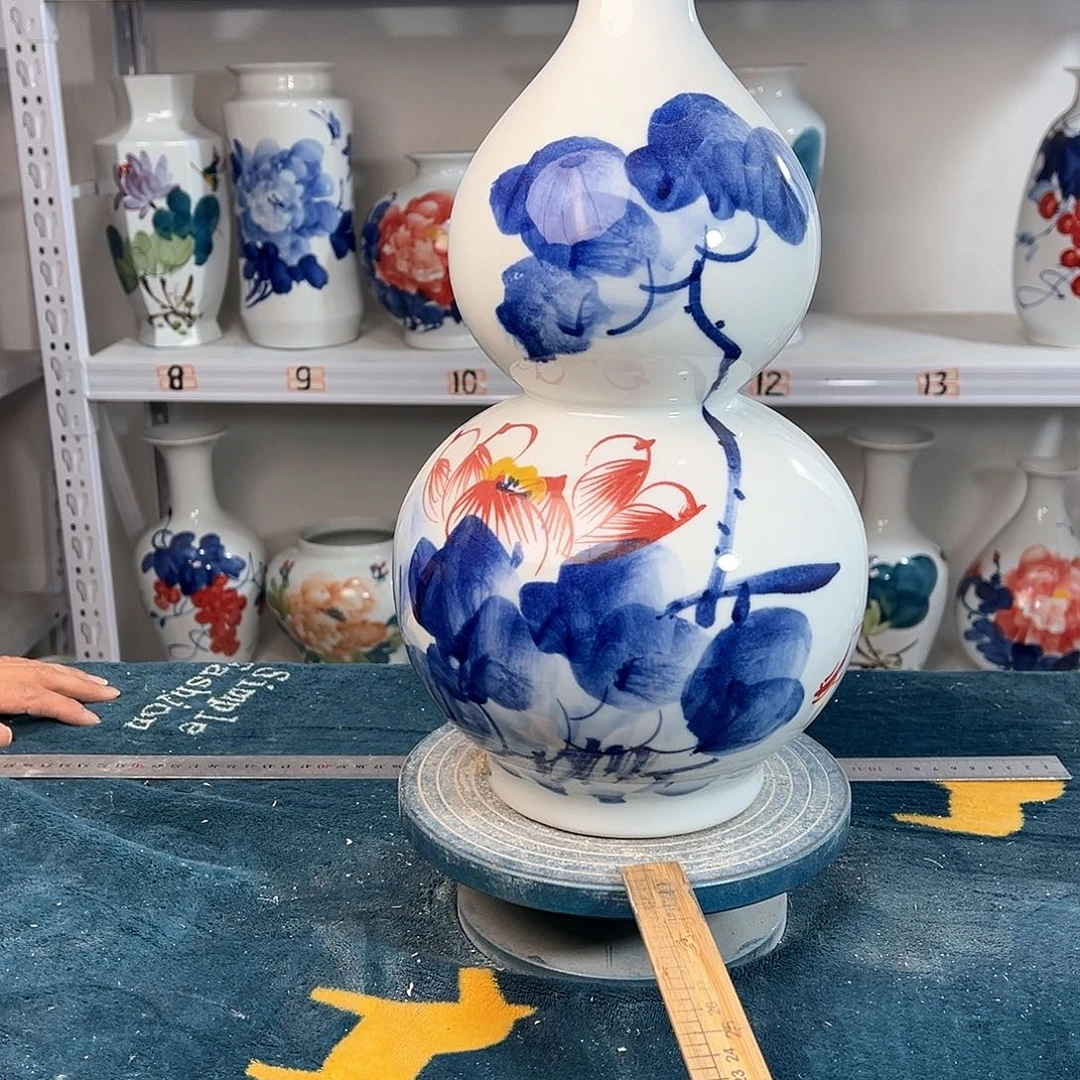 摆件景德镇陶瓷葫荷花