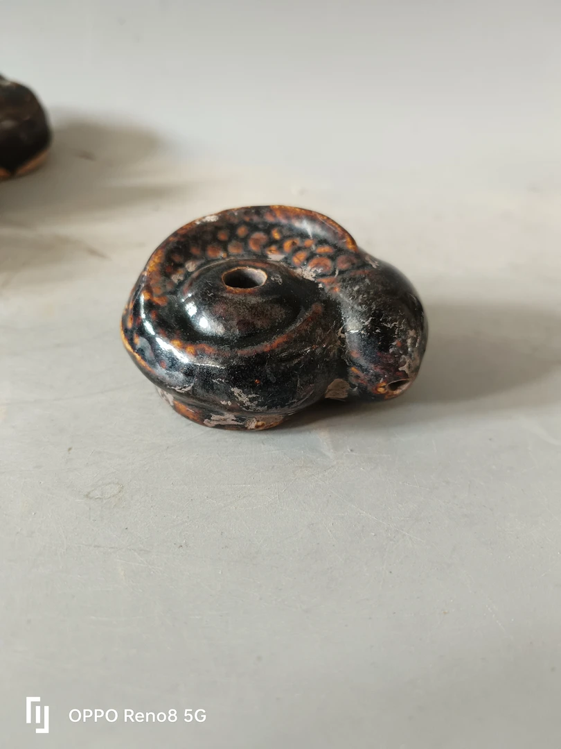 黑色磁州窑卧牛水滴