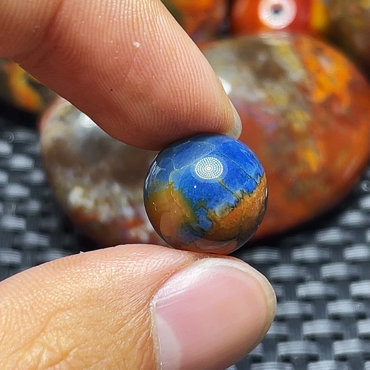 杭***物玛瑙/玉髓未镶嵌颈饰