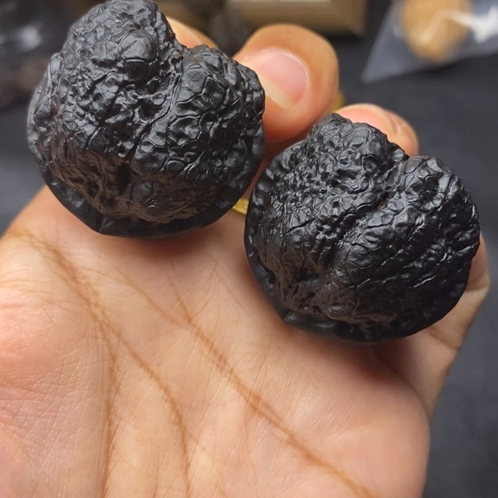 把件文玩核桃40尺蝴蝶蟾